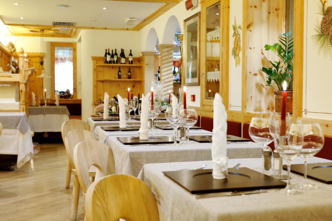 Boutique Hotel Diana มาดอนนาดีกัมปิโญ ภายนอก รูปภาพ