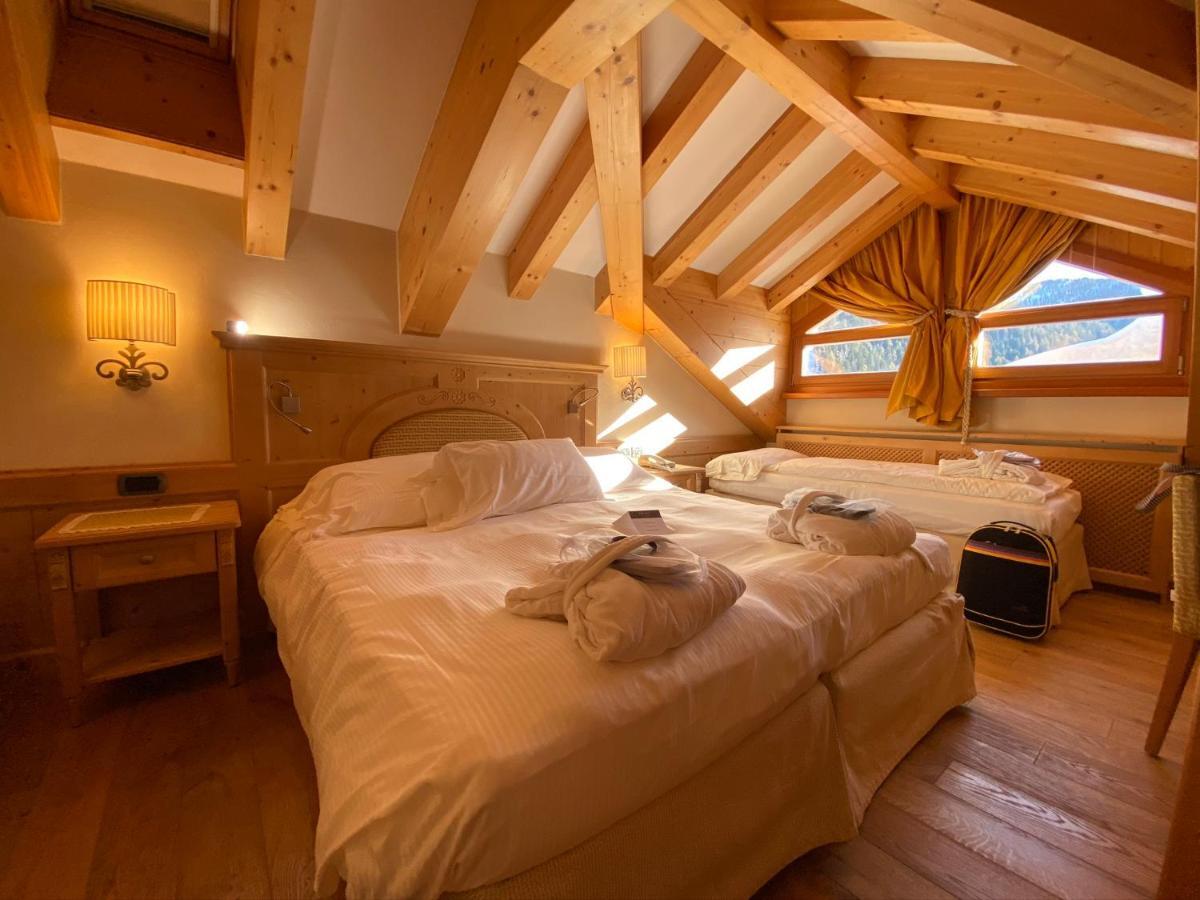 Boutique Hotel Diana มาดอนนาดีกัมปิโญ ภายนอก รูปภาพ